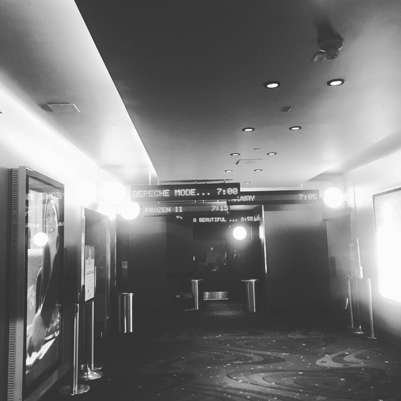 Meet your Posher, Alex - Picture 1 of 1